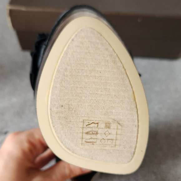 BNIB Bebe Ava Pump Sz 7 - Picture 6 of 11